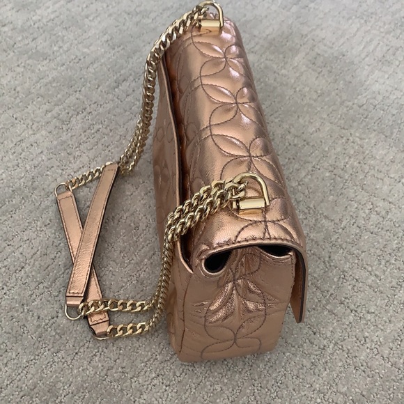 [Michael Kors] Rose Gold Quilted Handbag - Picture 5 of 8